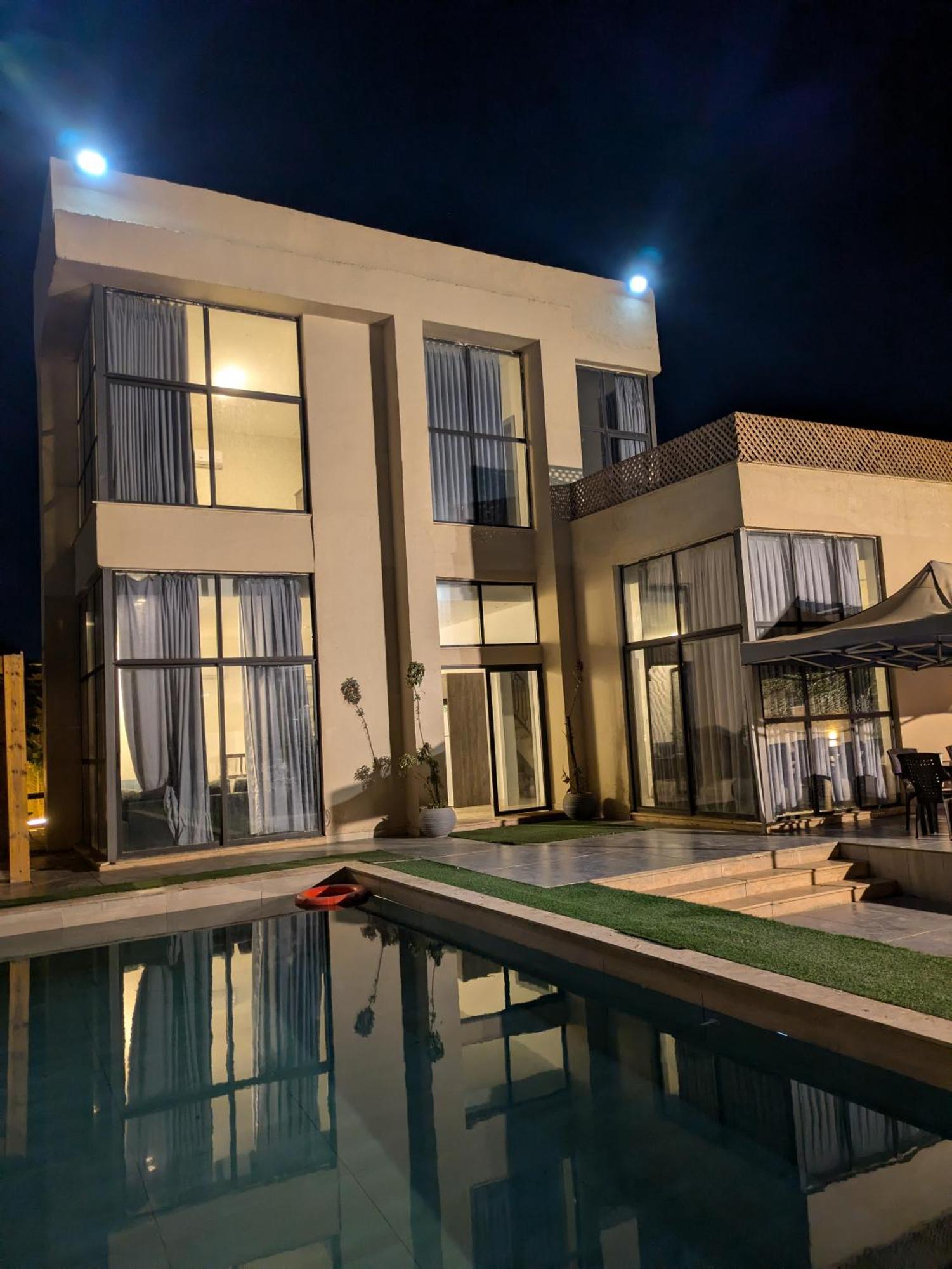 Aeropuerta Mini Villa - Private Layover Near Amman Airport Al Qastal Dış mekan fotoğraf
